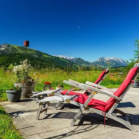 Holiday home Hirschhaeusl